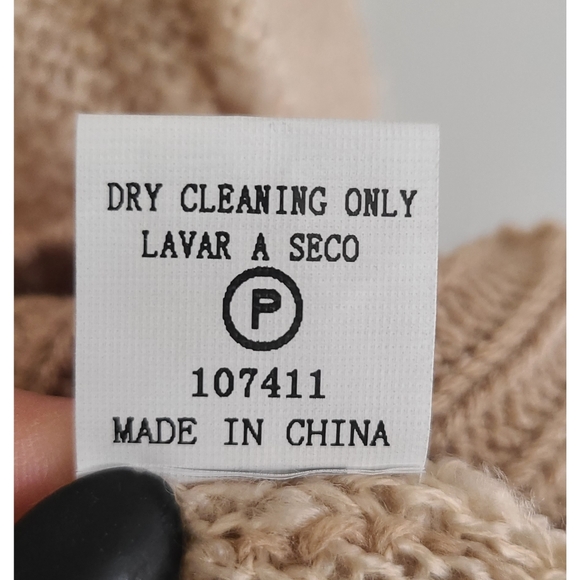 🆕️ NWOT! Red Dress Boutique "Easy Day" Cream Sweater - Picture 7 of 8